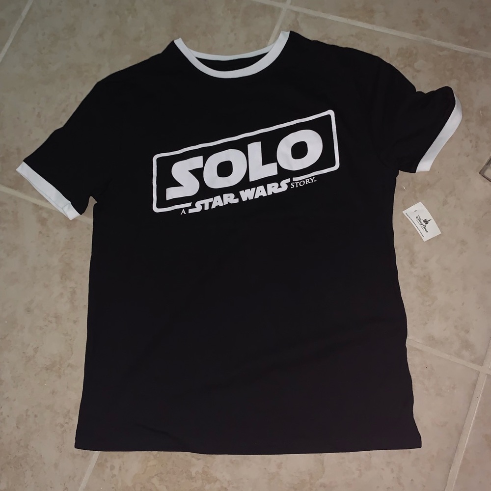 NWT Star Wars Disney graphic Tee shirt NEW